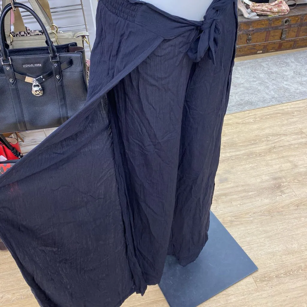 Aqua flowy pants M