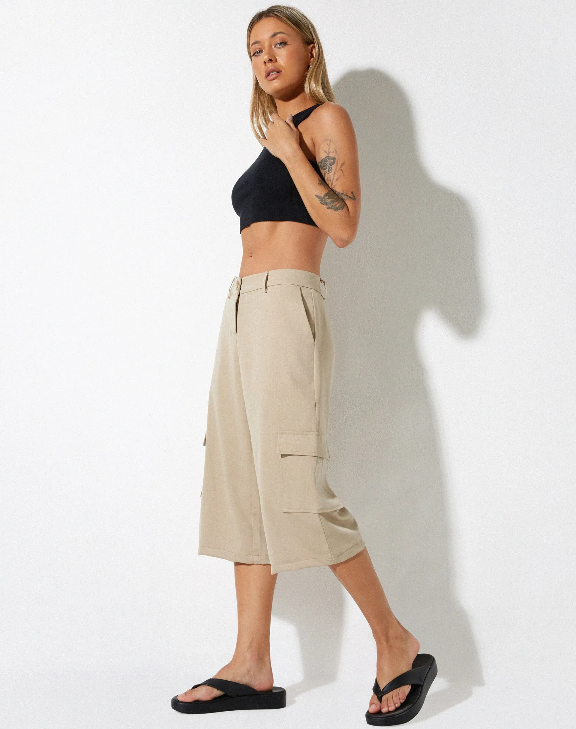 Yungmi Short in Soft Tailoring Tan